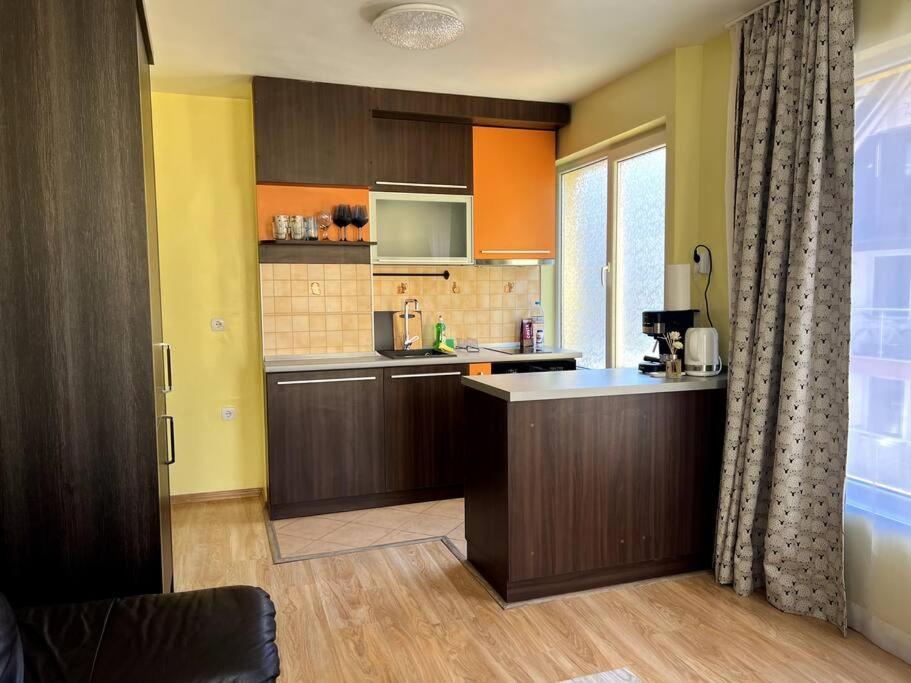 Lovely 2-Bedroom Rental Unit In Sofia Buitenkant foto